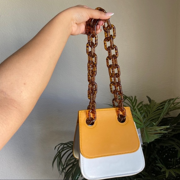 NEW Studio 33 Woke Shoulder Linked Flap Bag - Picture 3 of 9